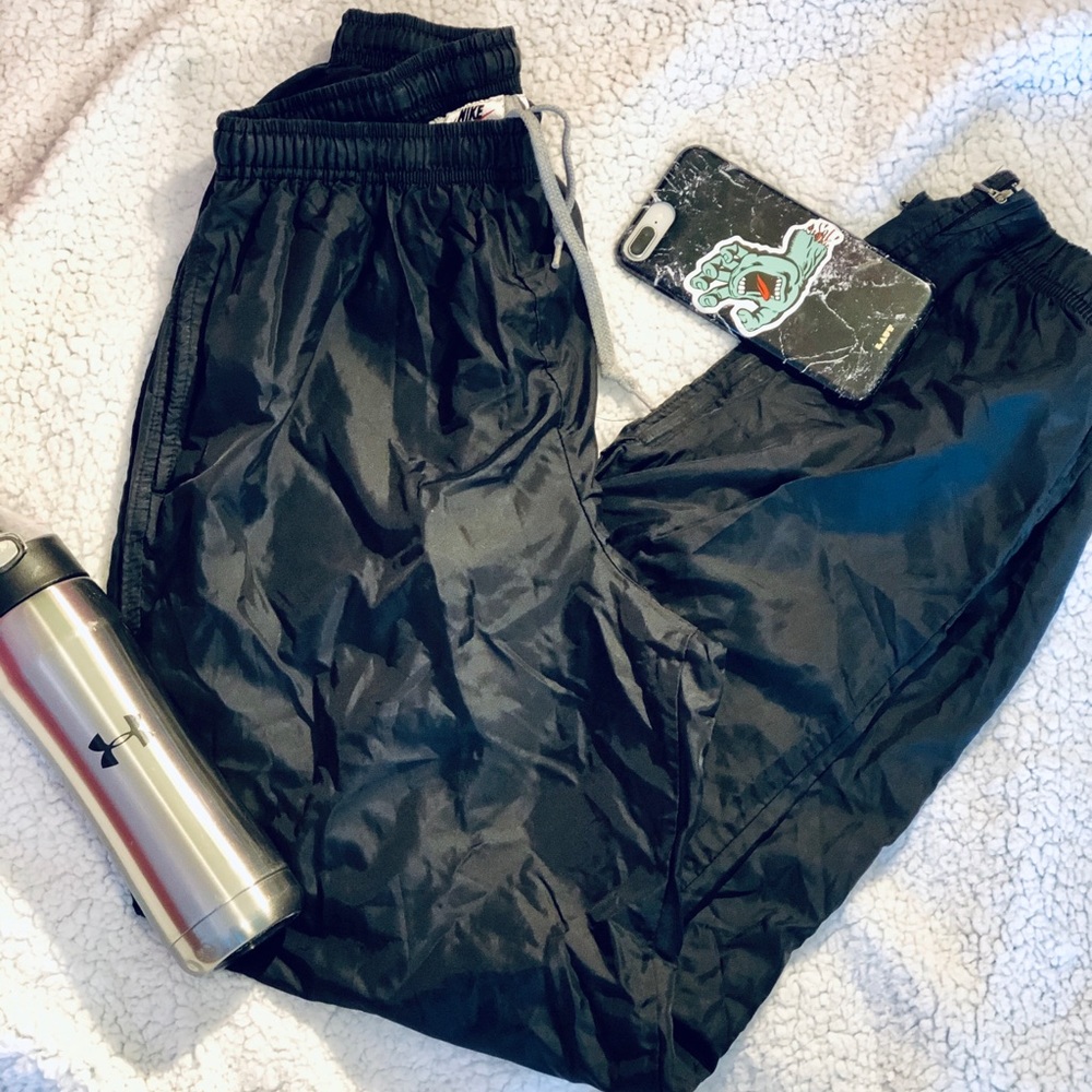 Black Nike sweat pants/joggers